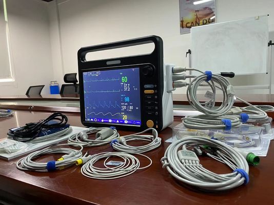 مراقبة المرضى الطبي المستشفى مع SPO2 NIBP OEM ODM