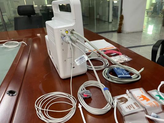 مراقبة مرضى حديثي الولادة متعددة اللغات