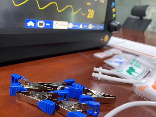 آلة العلامات الحيوية الرقمية البيطرية مع ECG NIBP SPO2 2 Temp Standard