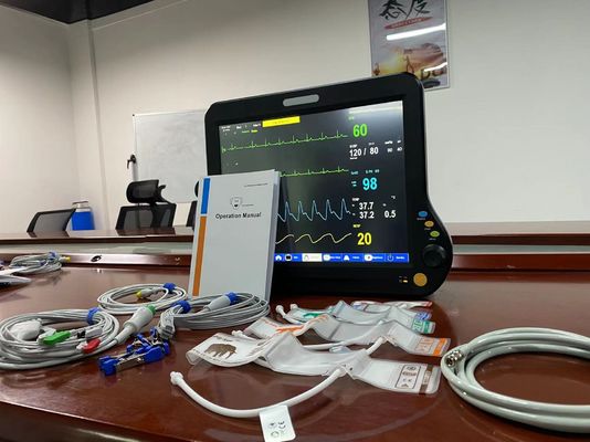 جهاز مراقبة متعدد المعايير البيطرية متعددة اللغات 15 بوصة مع EtCO2 CMS Touch