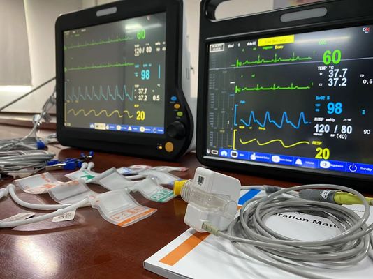 2Temp Resp مراقب متعدد المعايير البيطري متعدد اللغة للتشخيص الجراحي