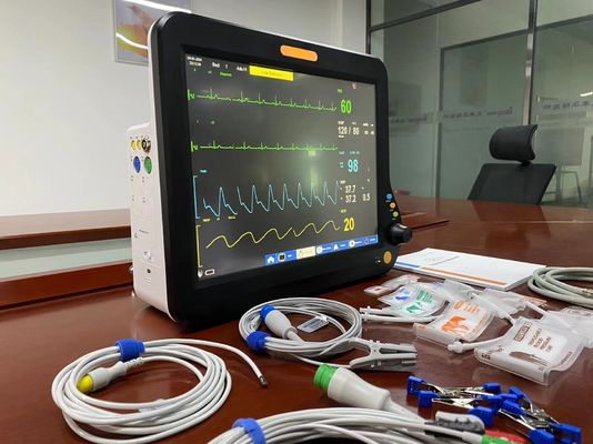 جهاز مراقبة علامات الحيوية البيطرية 15 بوصة متعدد المعلمات للتشخيص الحيواني