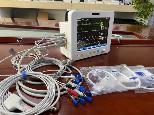 جهاز مراقبة مريض بيطري محمول 8.4 بوصة دقة عالية لـ EtCO2 ECG SPO2 NIBP Temp